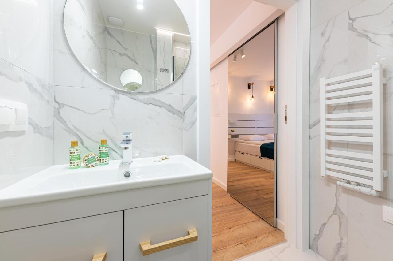 Lapwing Aparthotel *